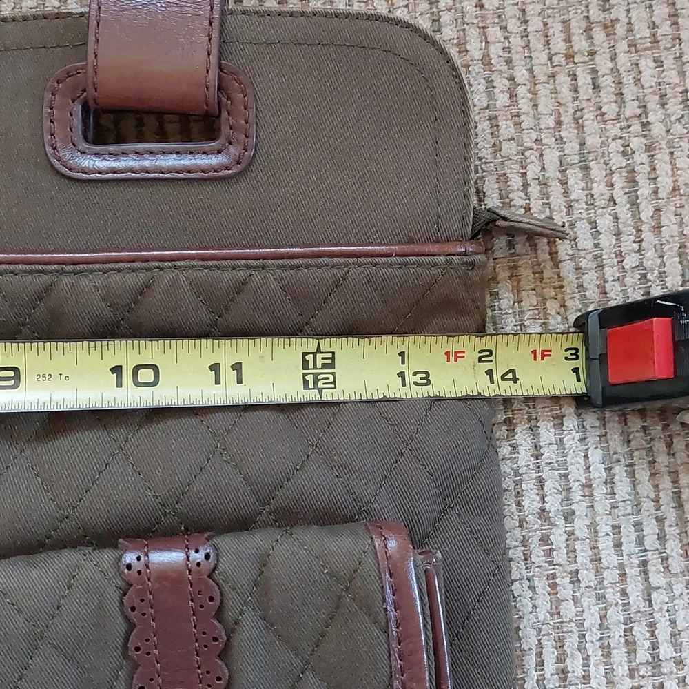 Vera Bradley Tote - Picture 12 of 17